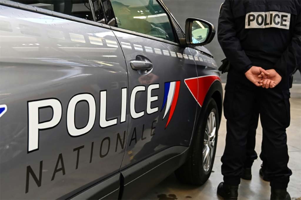 Mains brûlées à Mantes-La-Jolie : cinq policiers mis en examen «pour faux et usage de faux»