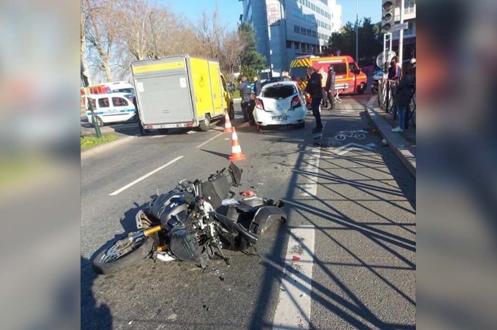 Course-poursuite entre Paris et Stains : un policier ouvre le feu, un second blessé et deux hommes arrêtés