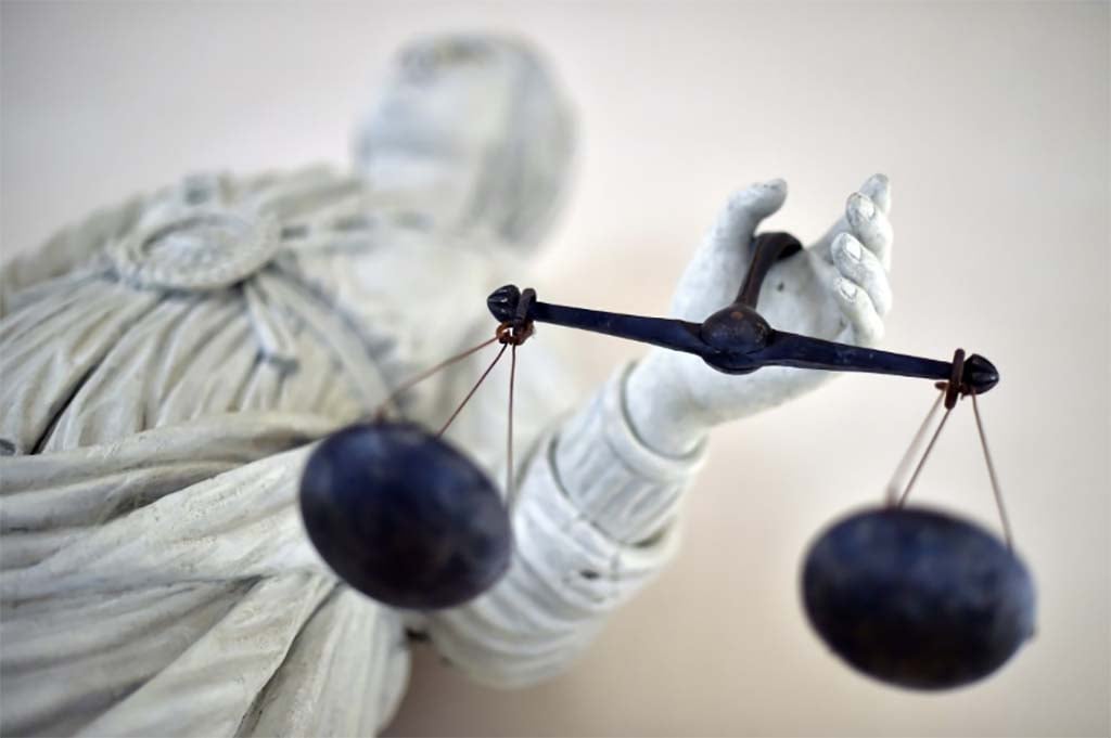 Six hommes jugés à Lyon pour le juteux braquage d'un fourgon en Suisse