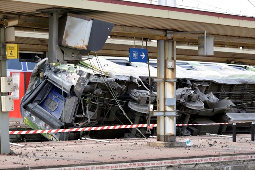 Catastrophe ferroviaire de Brétigny : peine maximale requise contre la SNCF