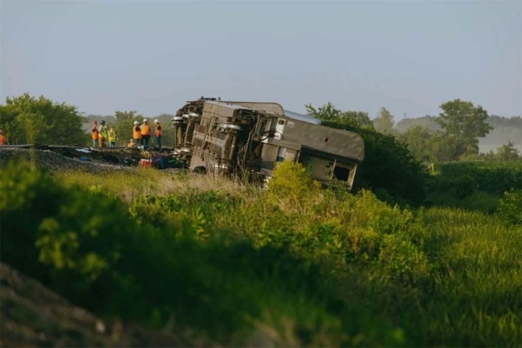 États-Unis : Trois morts dans le déraillement d'un train dans le Missouri