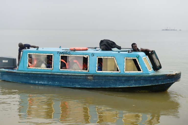 Accident de bateau au Nigeria: 15 morts et un disparu