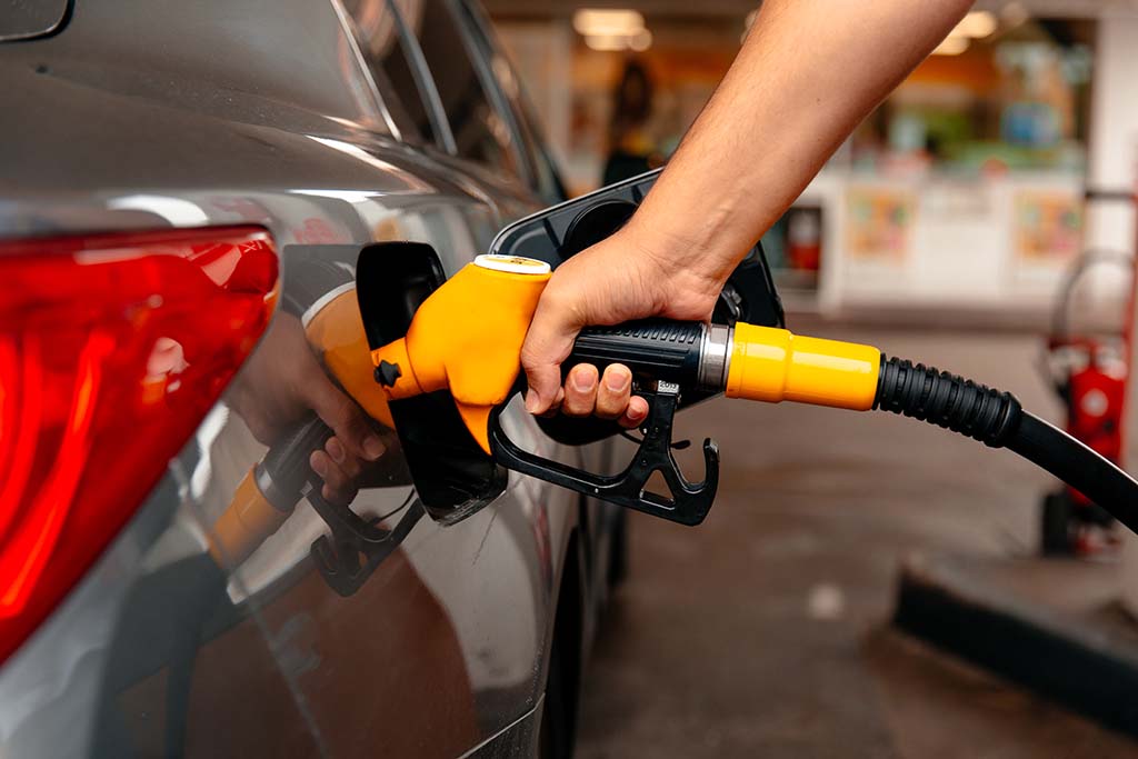 Villiers-le-Bel : Ils privatisent une station-service et proposent du carburant à leur prix
