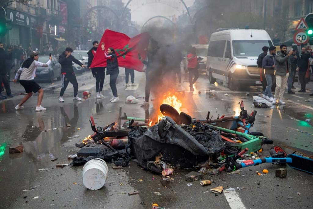 Coupe du Monde : Des violences éclatent à Bruxelles après la victoire du Maroc face à la Belgique