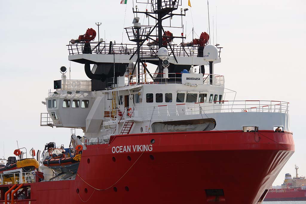 Ocean Viking : Le navire sera accueilli dans le port militaire de Toulon annonce Gérald Darmanin