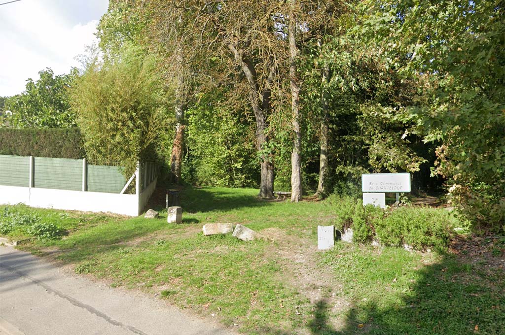Essonne : Deux hommes tués par balle découverts dans un bois à Saint-Germain-lès-Arpajon
