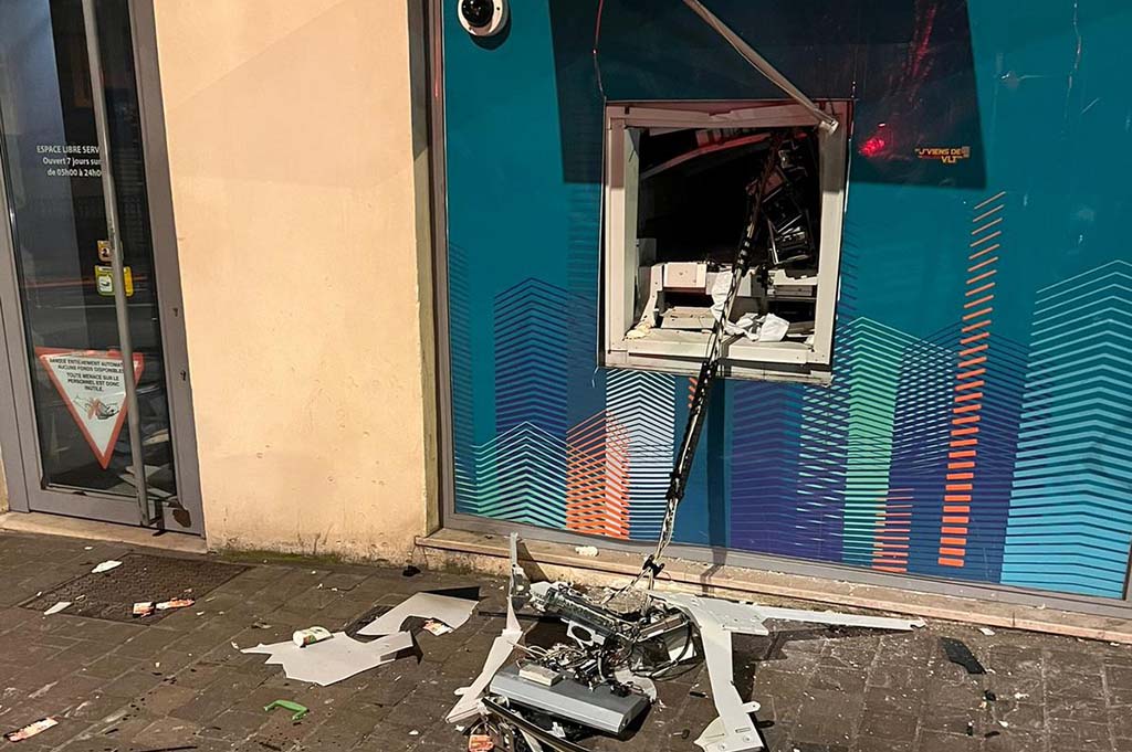 Val-de-Marne : Un distributeur automatique de billets attaqué en pleine nuit à Valenton