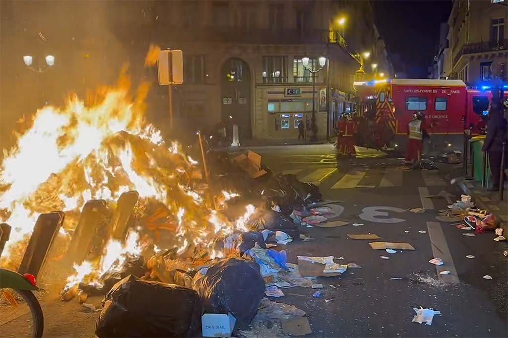 Retraites : 310 interpellations en France après les violences, dont 258 à Paris