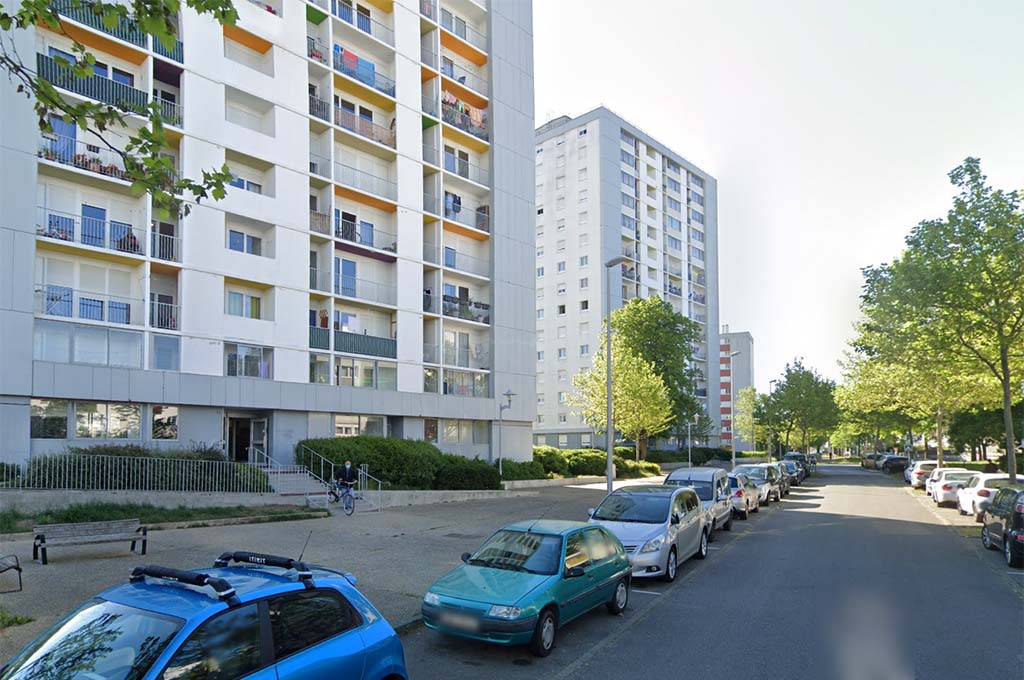 Lorient : Une fillette de 4 ans meurt dans une chute depuis le 12e étage, enquête ouverte