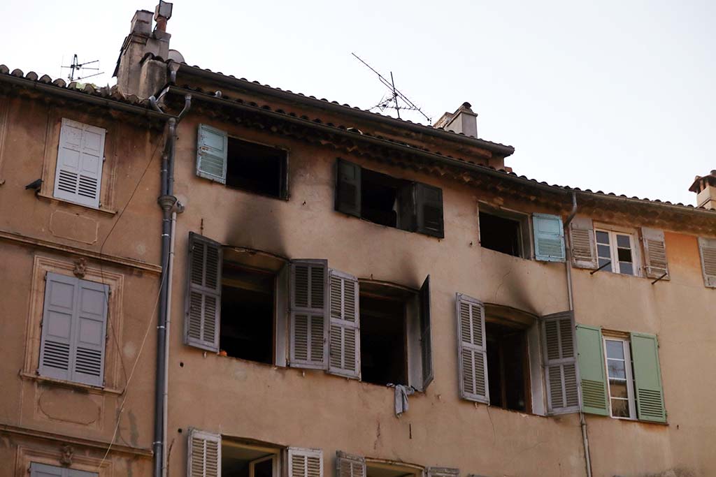 Incendie mortel à Grasse : le suspect reconnaît les faits «à titre involontaire»