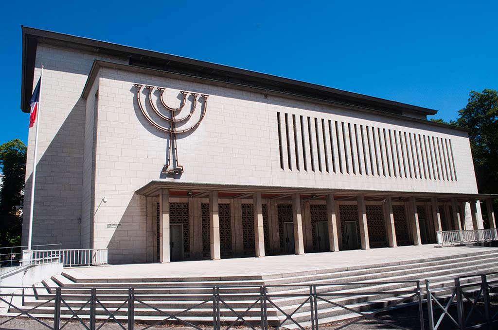 Strasbourg : Un adolescent muni d'un couteau interpellé à proximité de la synagogue