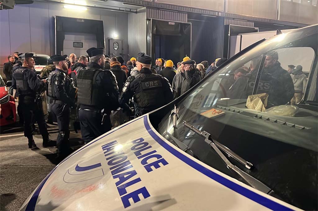 Colère des agriculteurs : 91 personnes en garde à vue après une intrusion dans le marché de Rungis