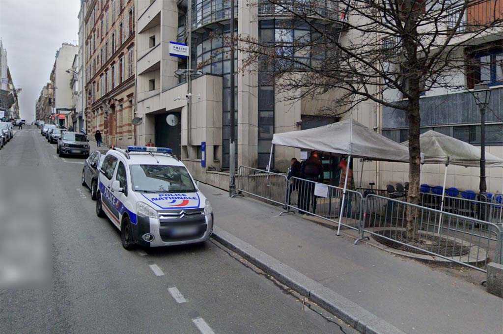 Paris : Ivre, le chauffard percute une dizaine de voitures devant le commissariat