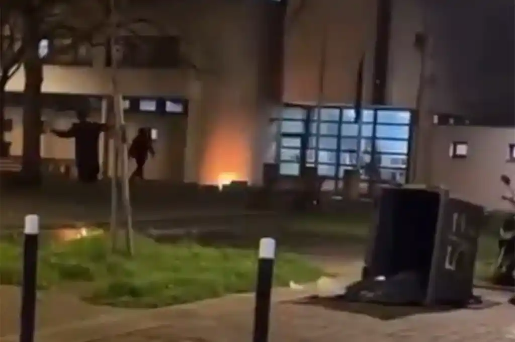 La Courneuve : Le commissariat visé par des tirs de mortiers d'artifice et des jets de cocktails Molotov