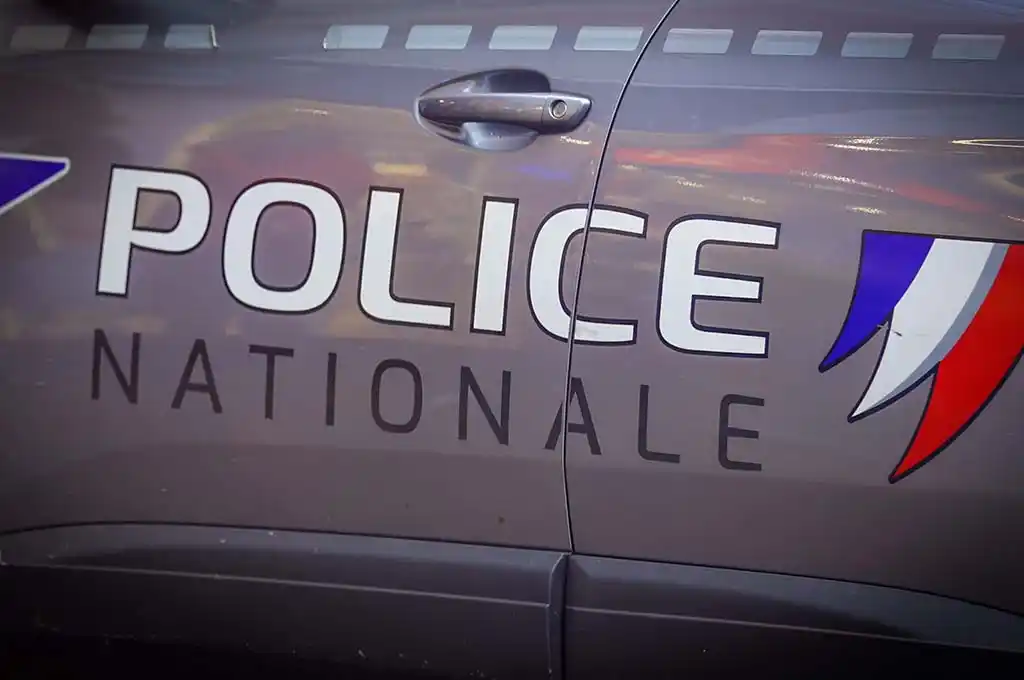 Attaque au couteau à Bordeaux : au moins un mort et un blessé, le suspect abattu par la police