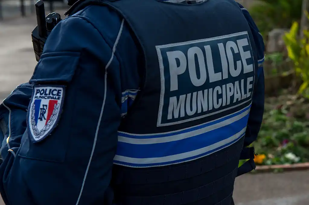 Toulouse : Deux policiers municipaux percutés par un chauffard refusant d'obtempérer