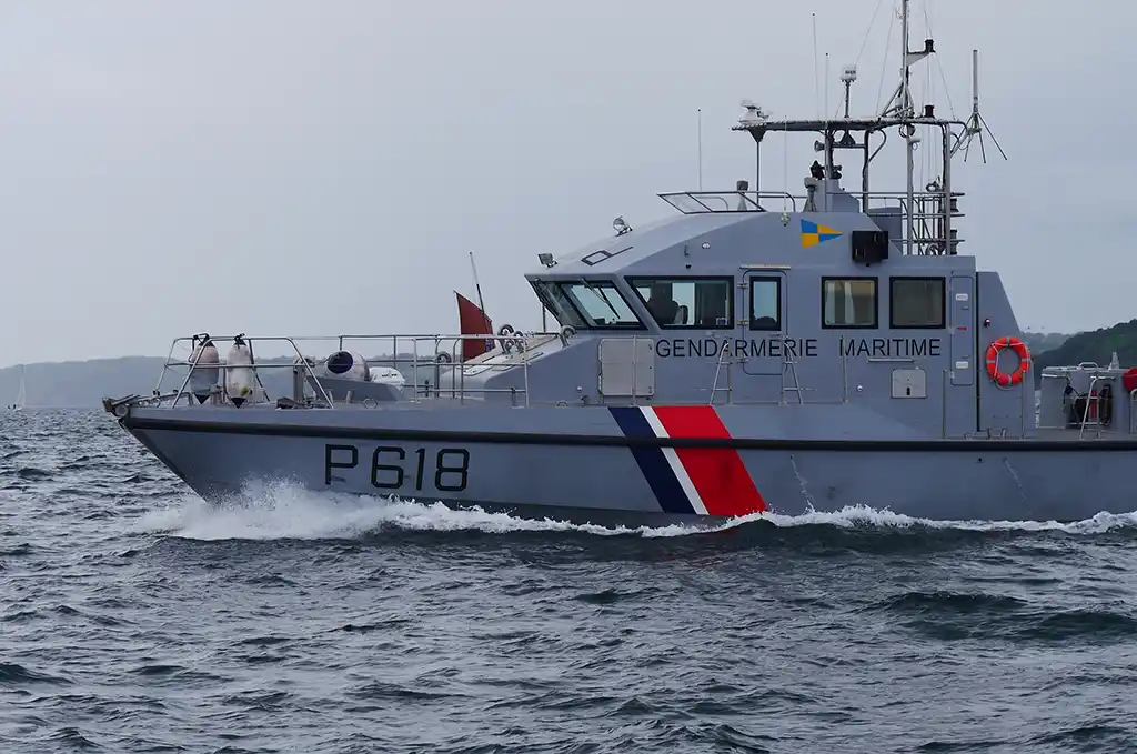 Huit migrants décèdent à Ambleteuse lors d’une tentative de traversée de la Manche