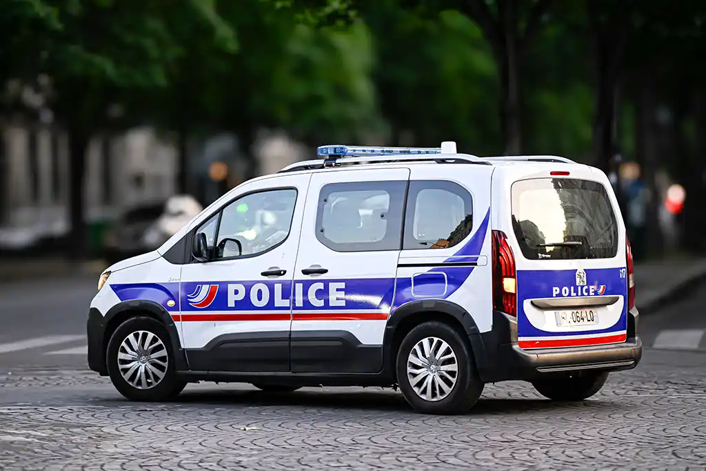 Paris : La tante de Bruno Retailleau cambriolée, le butin estimé à 100 000 euros, un suspect interpellé