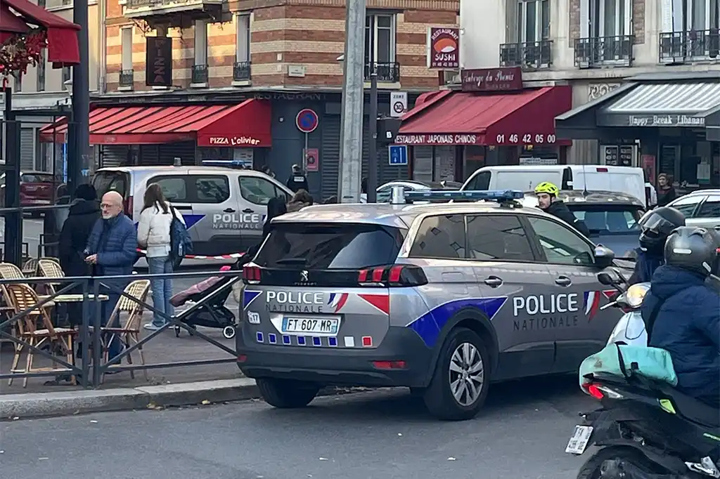 Prise d'otages à Issy-les-Moulineaux : les otages libérés, le forcené interpellé par la BRI