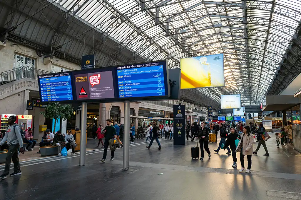 Paris : Un homme soupçonné d'un violent home-jacking au Luxembourg interpellé gare de l'Est