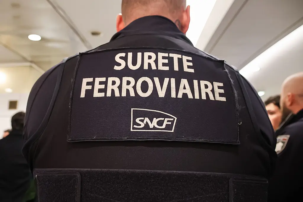 Tirs de la SUGE gare d'Austerlitz à Paris : le suspect syrien est en état de mort cérébrale