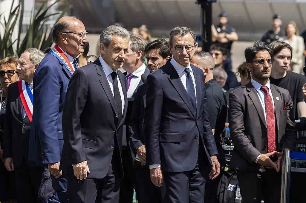Hommage à la policière Aurélie Fouquet, tuée en 2010 : Bruno Retailleau et Nicolas Sarkozy réunis à Villiers-sur-Marne