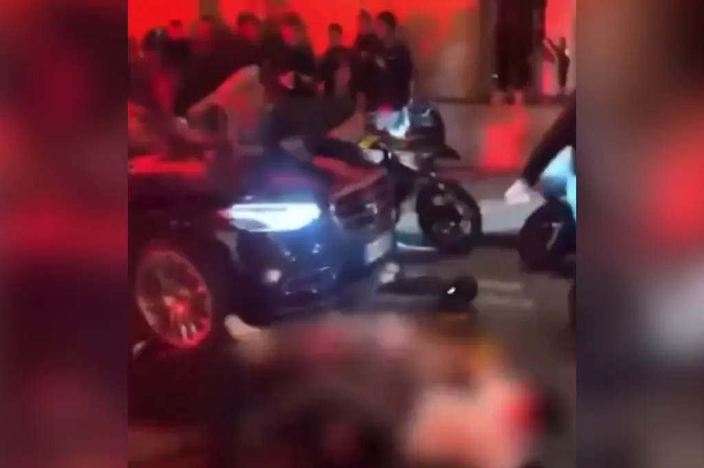 Piétons percutés à Paris : le conducteur de 31 ans placé en garde à vue