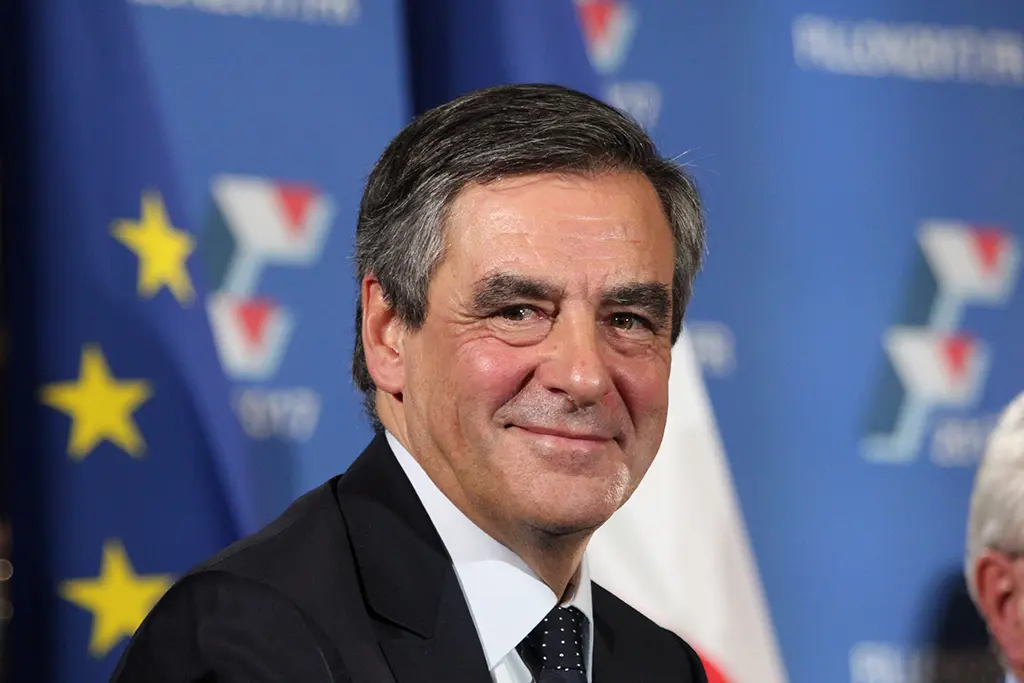 François Fillon condamné à 4 ans de prison avec sursis et 5 ans d’inéligibilité