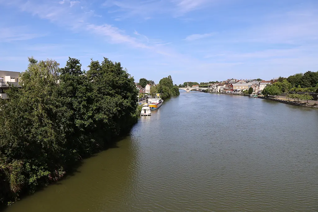 Oise : Un homme mis en examen pour le viol d'une adolescente qui s'est jetée à l'eau pour fuir