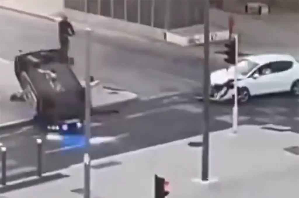 Marseille : Une voiture de police percutée lors d'une intervention pour un refus d'obtempérer