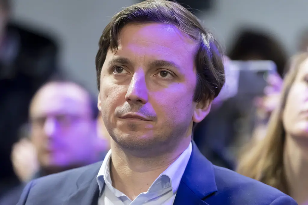 «La police tue partout» : le préfet du Val-d’Oise porte plainte après les propos du député LFI Aurélien Taché