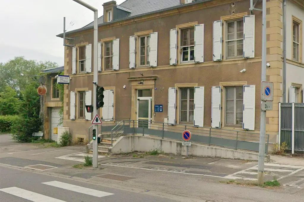 Conflans-en-Jarnisy : Un homme muni d'une grenade tente de pénétrer dans le commissariat