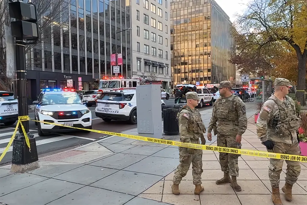 Washington : Deux militaires de la garde nationale «dans un état critique» après des tirs près de la Maison-Blanche