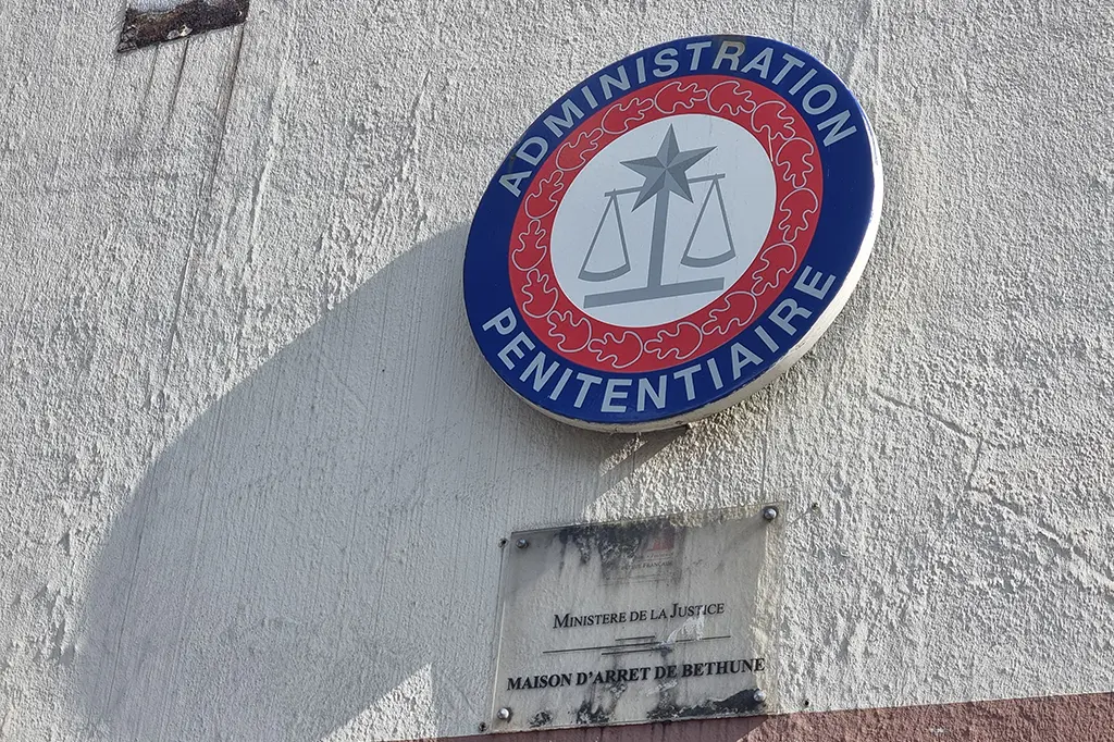 Bar-le-Duc : Mis en examen pour viol, un détenu s'évade lors de son retour en prison, il n'était plus menotté