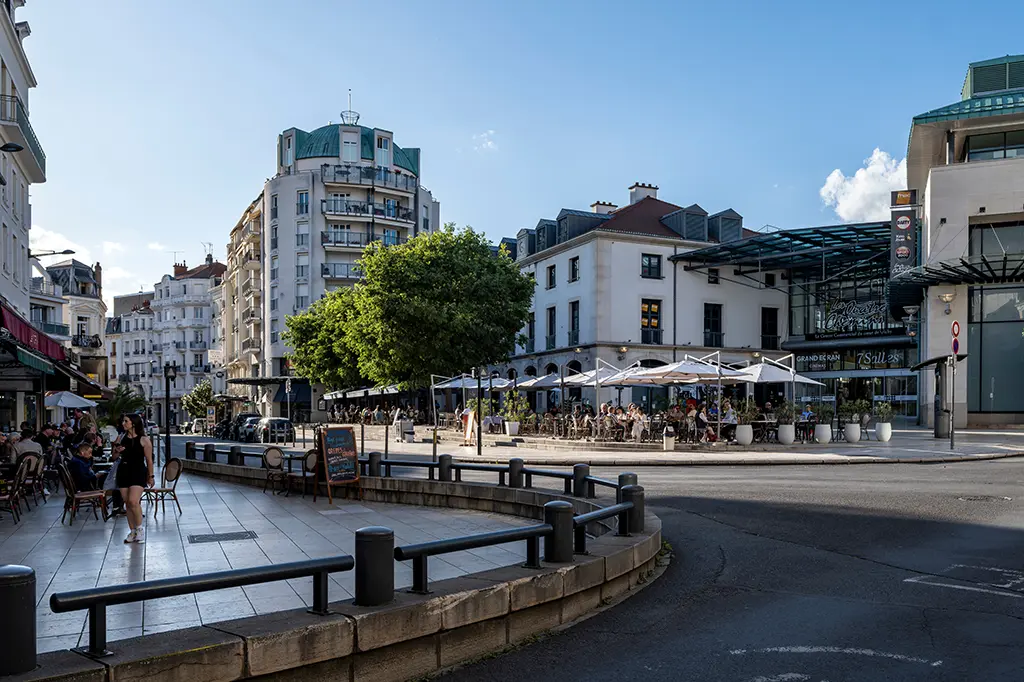 Vichy : Une femme de 94 ans dans le coma après un vol avec violence, les agresseuses ont filmé leur acte