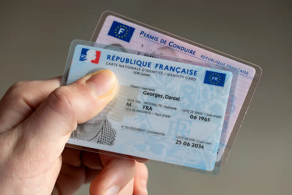 Fuite de données à l'ANTS, qui gère les titres d'identité en France : 11,7 millions de comptes concernés