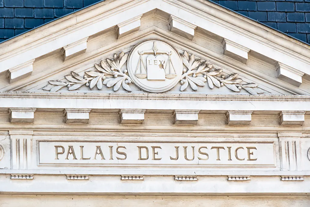 Béziers : Deux gendarmes condamnés pour avoir monnayé des levées d'immobilisation de véhicules