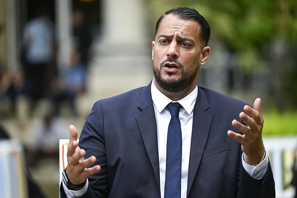 Le député LFI Sébastien Delogu dépose plainte pour menaces de mort et violences en réunion