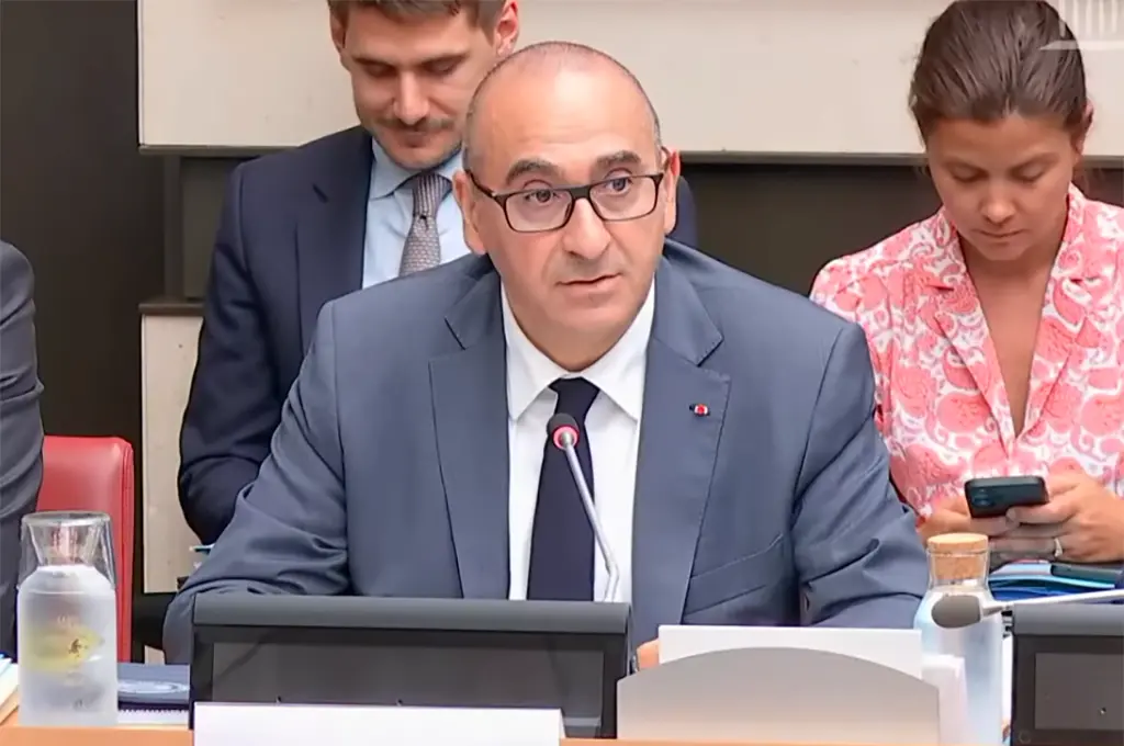 Canicule : Le ministre de l'Intérieur demande aux préfets d'interdire la vente et la consommation d'alcool dans l'espace public