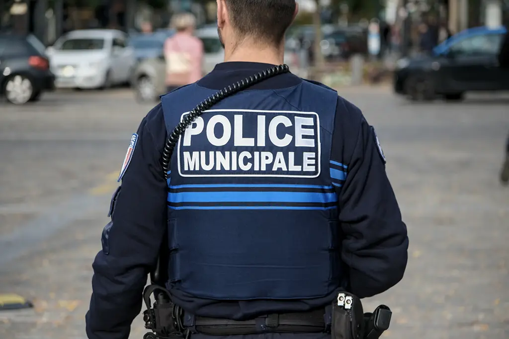 Refus d'obtempérer mortel dans l'Oise : la mise en examen du policier municipal requise par le parquet