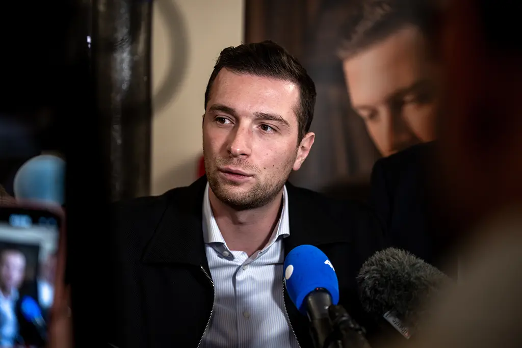 Propos antisémites présumés en 2013 : Jordan Bardella dénonce des «faux grossiers» et annonce des poursuites contre Mediapart