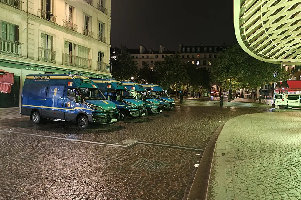 Paris : Le couvre-feu reconduit à République et aux Halles, «aussi longtemps que cela sera nécessaire»