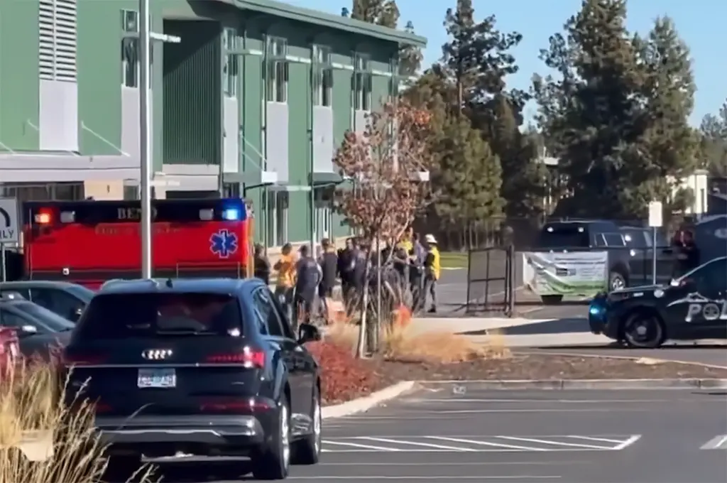 États-Unis : Trois enfants et un enseignant tués dans une école, le tireur de 16 ans abattu par un passant