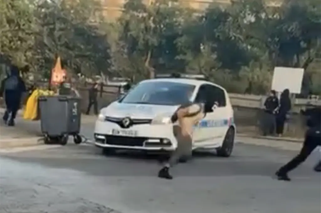 Port-de-Bouc : Le chef de la police municipale suspendu après une vidéo le montrant foncer sur des lycéens
