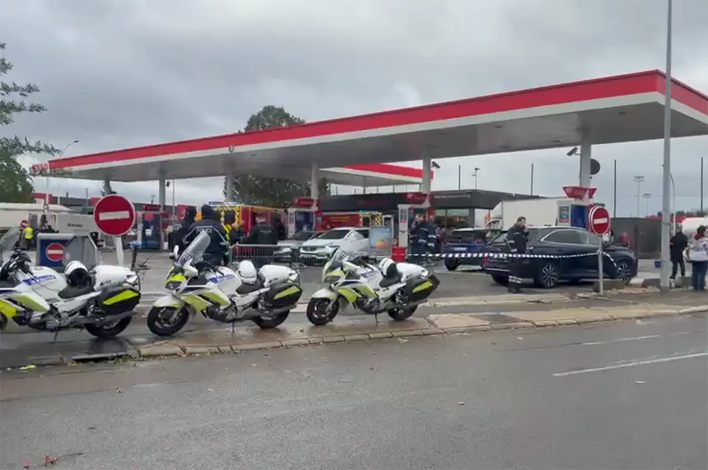 Trappes : Un homme ouvre le feu avec une arme automatique sur des passants, au moins un mort et quatre blessés